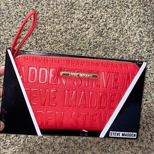 steve madden red box wallet